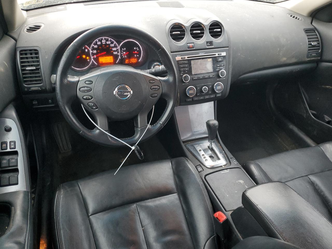 2011 Nissan Altima - Image 8
