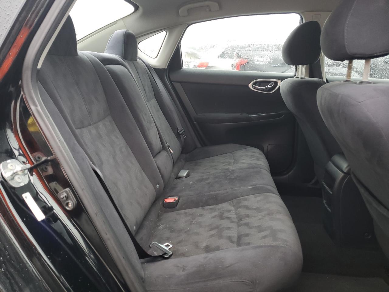 2013 Nissan Sentra - Image 10