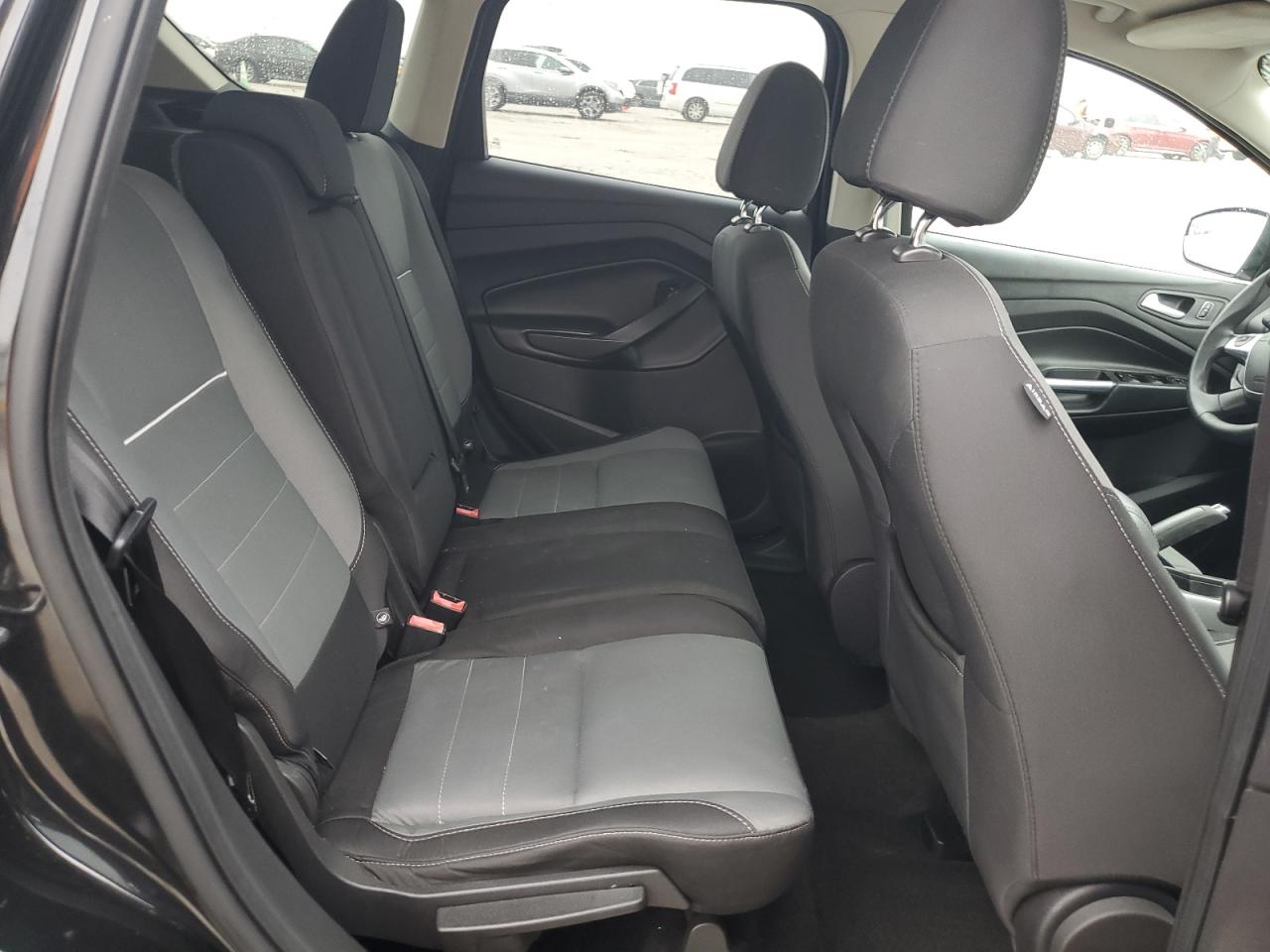 2015 Ford Escape - Image 11
