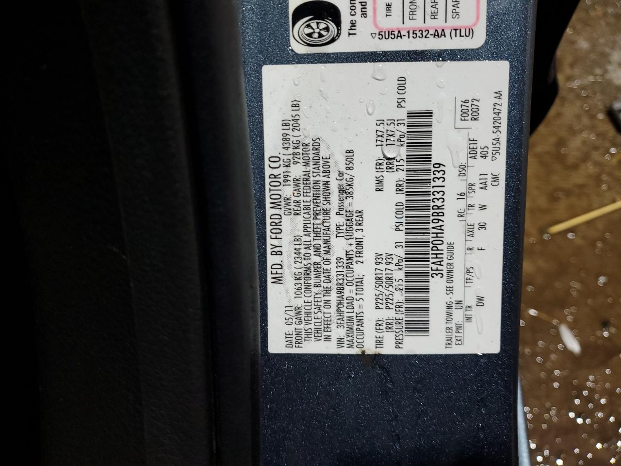 2011 Ford Fusion - Image 12