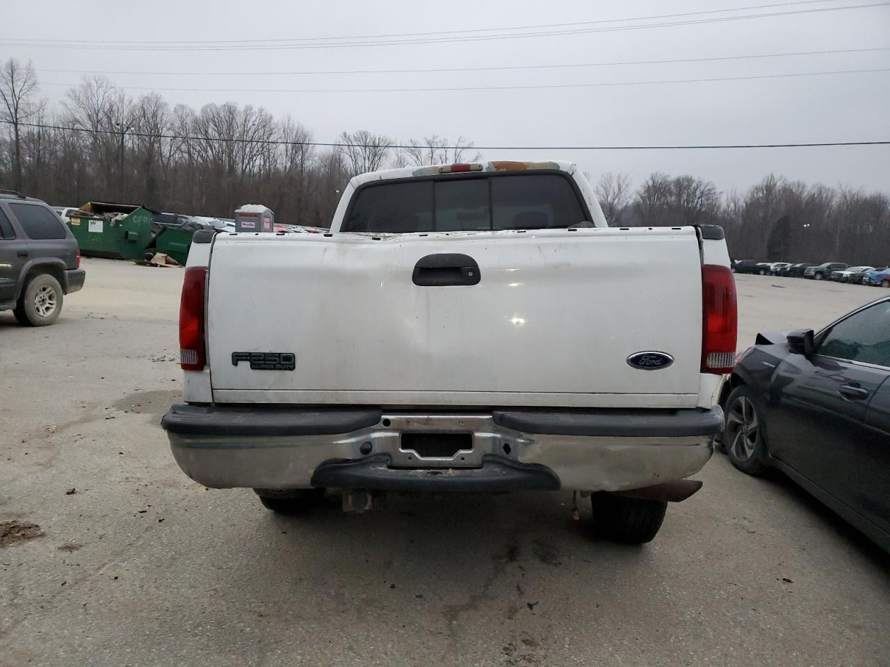 2001 Ford F250 - Image 6
