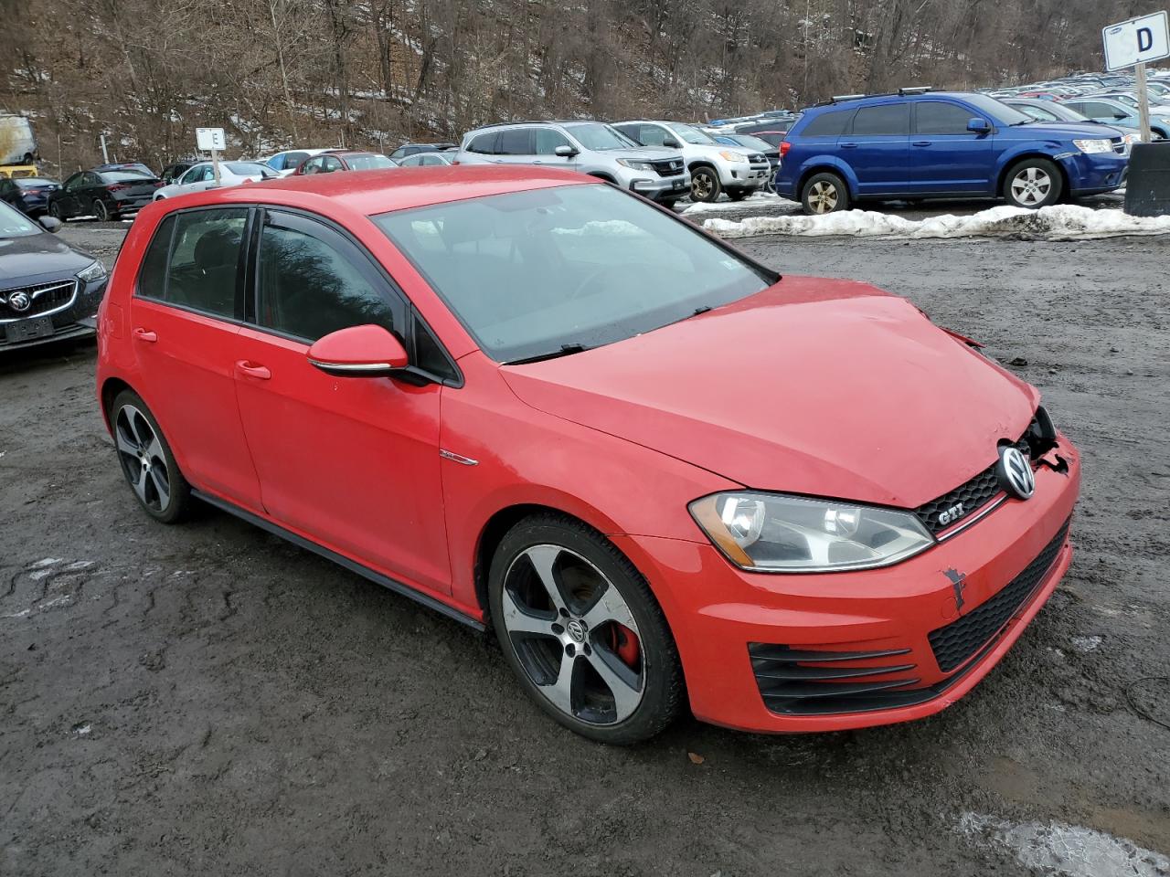 2017 Volkswagen GTI - Image 4