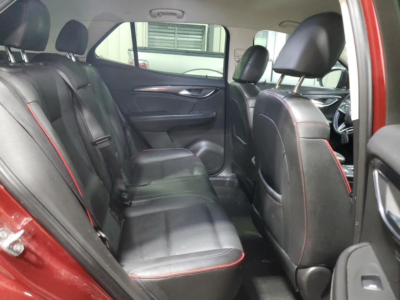 2022 Buick Envision - Image 11