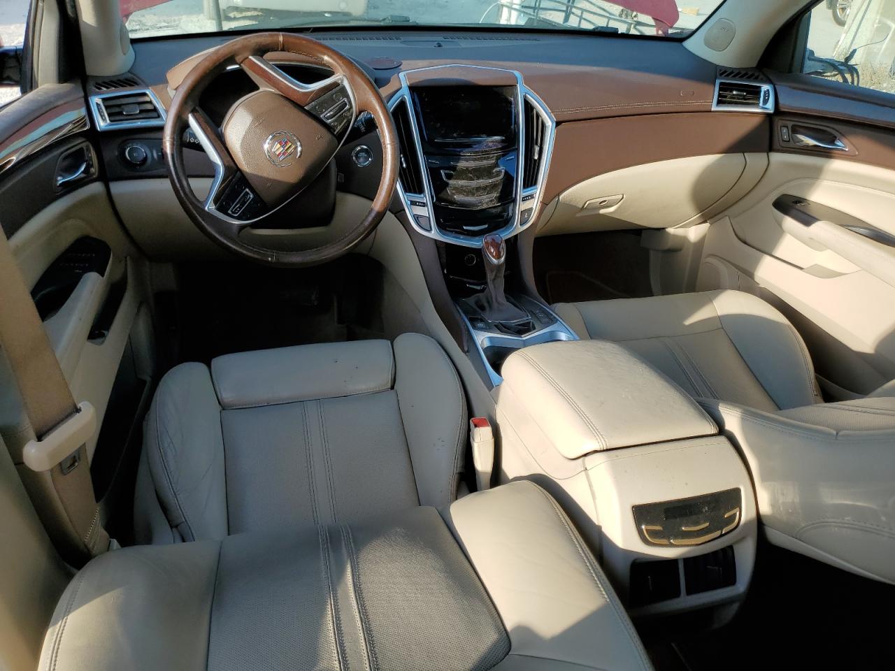 2015 Cadillac SRX - Image 8
