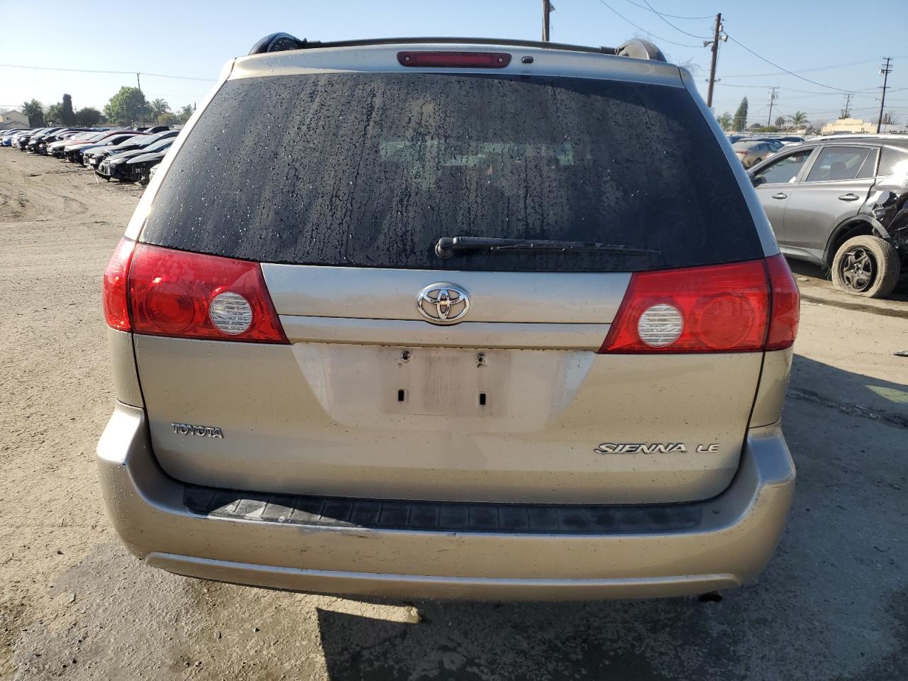 2008 Toyota Sienna - Image 6