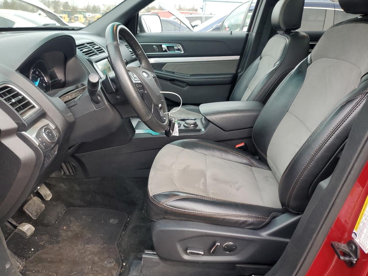 2017 Ford Explorer - Image 7