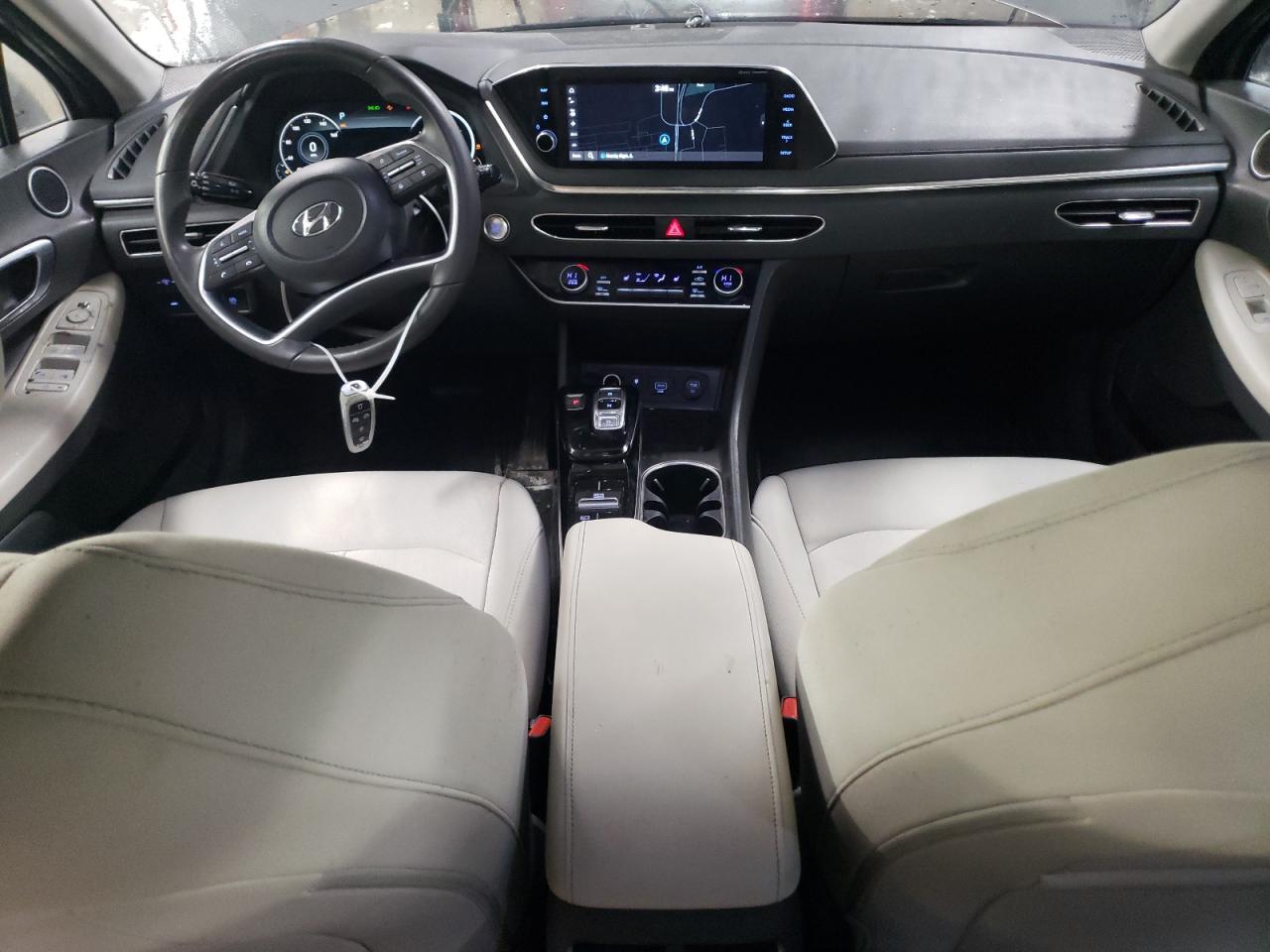2023 Hyundai Sonata - Image 8