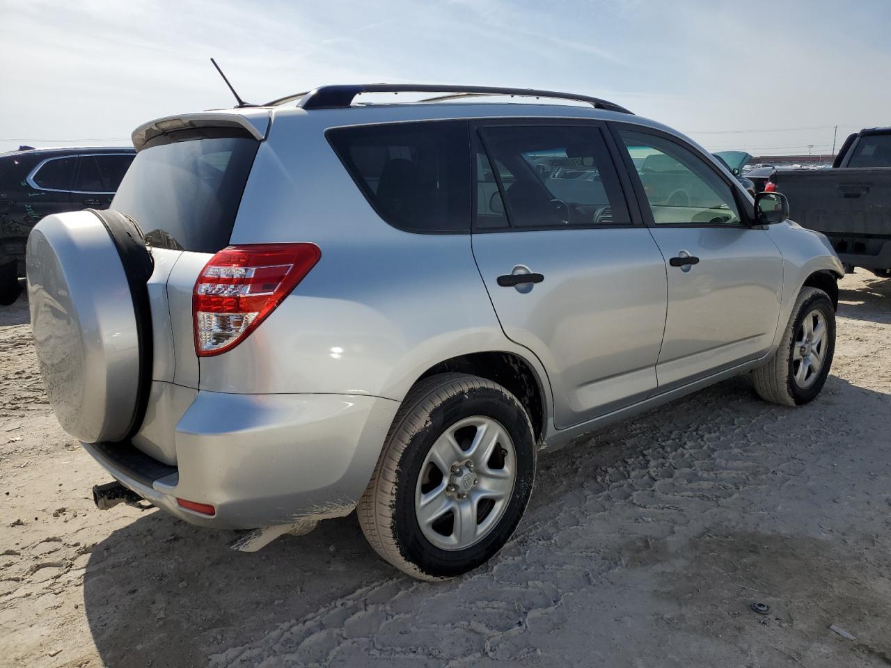 2012 Toyota RAV 4 - Image 3