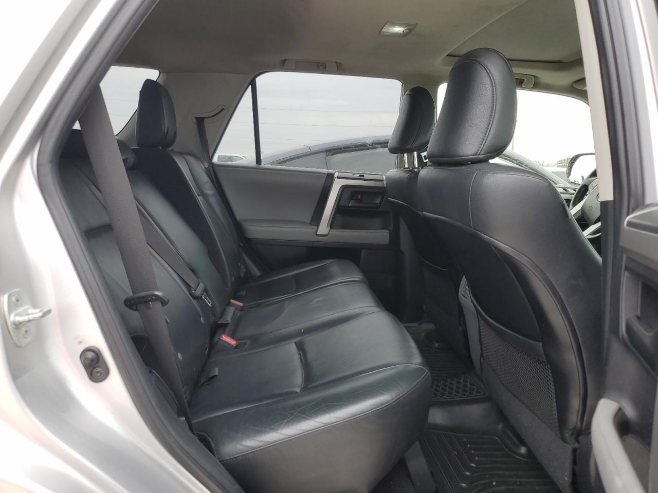 2013 Toyota 4Runner - Image 11
