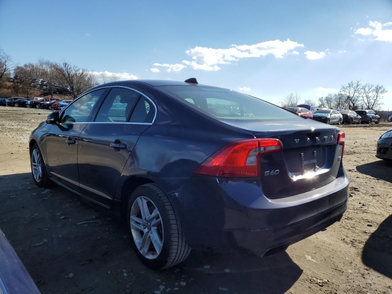 2015 Volvo S60 - Image 2