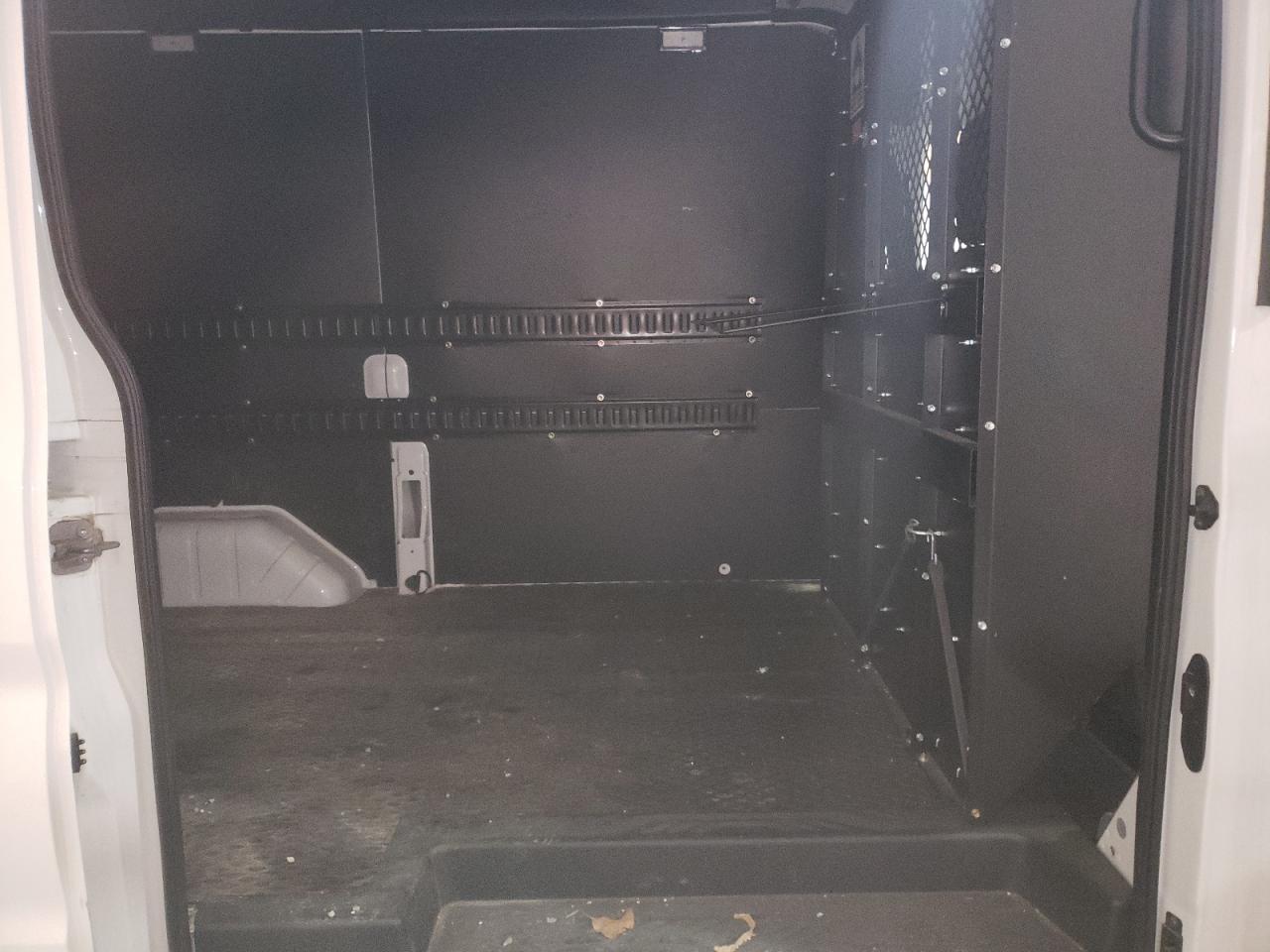 2016 Ford Transit - Image 11