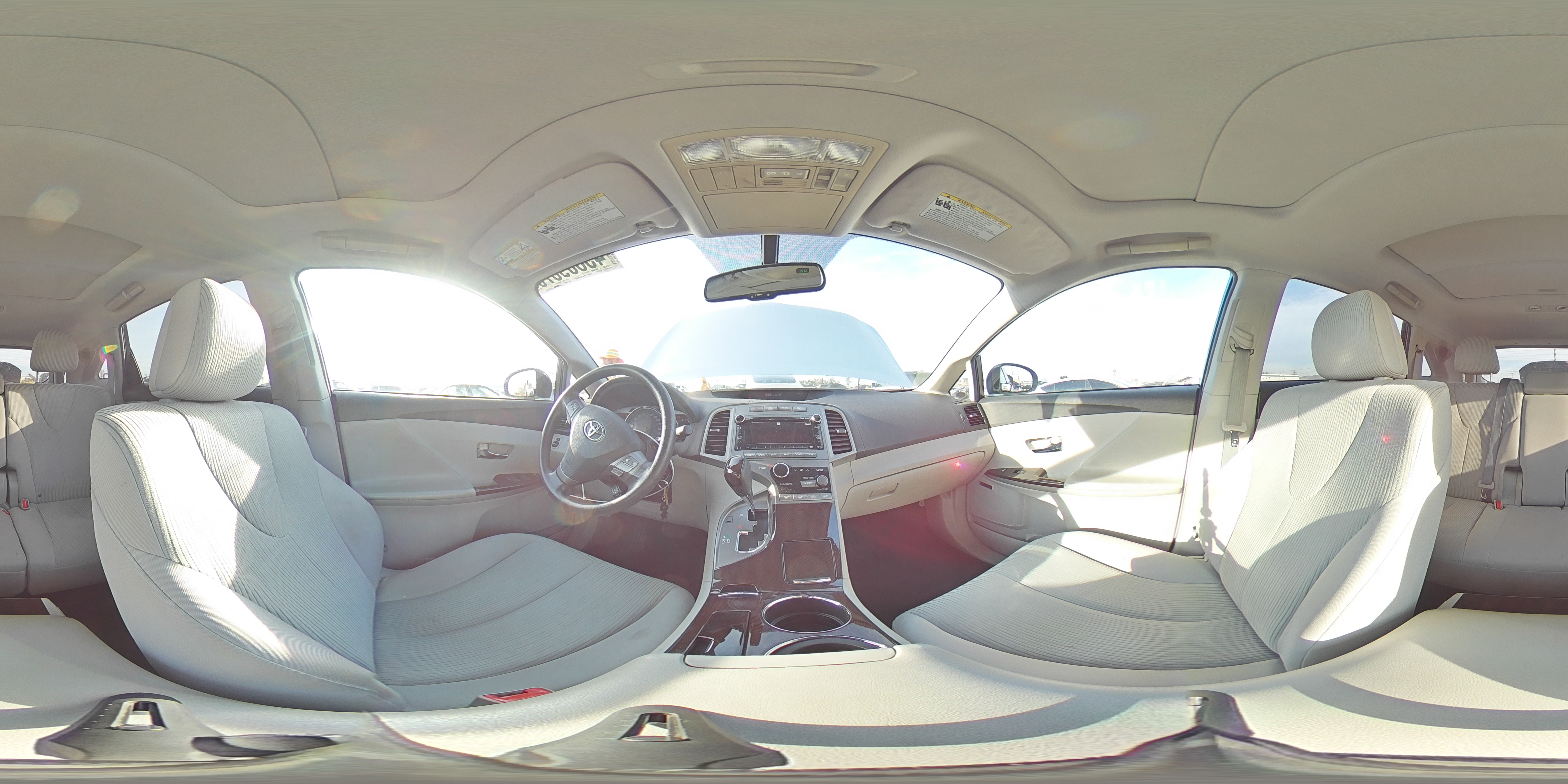 2011 Toyota Venza - Image 14
