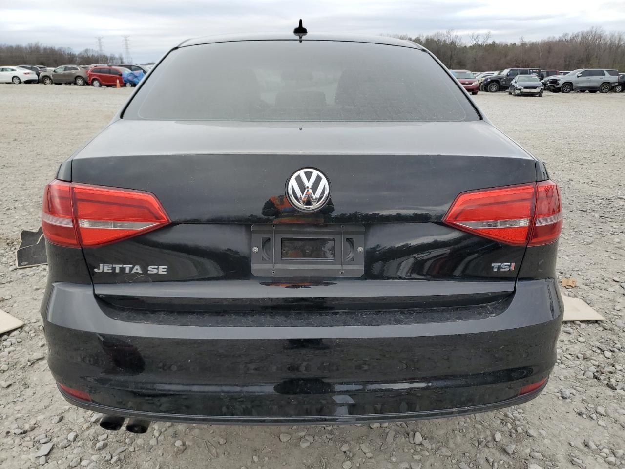 2015 Volkswagen Jetta - Image 6