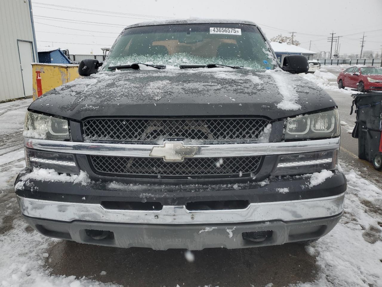 2003 Chevrolet Silverado - Image 5
