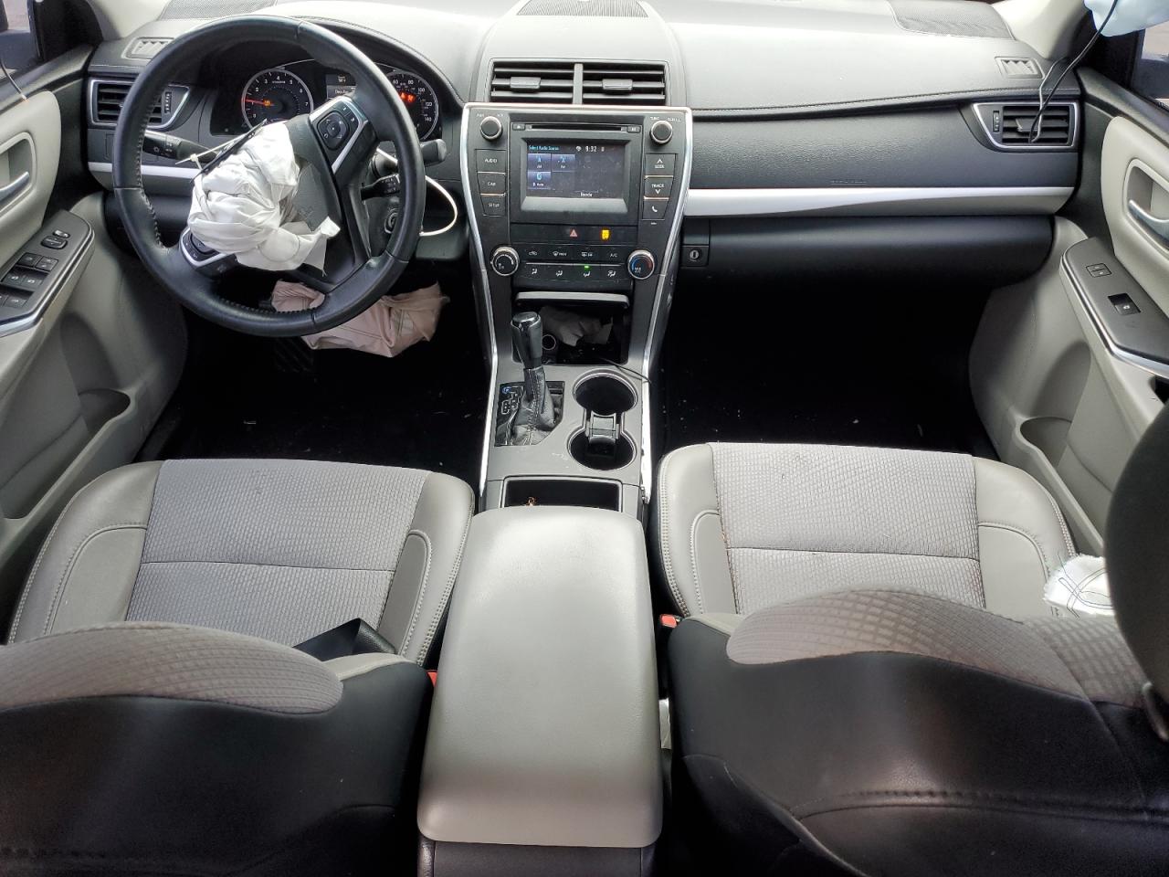 2016 Toyota Camry - Image 8