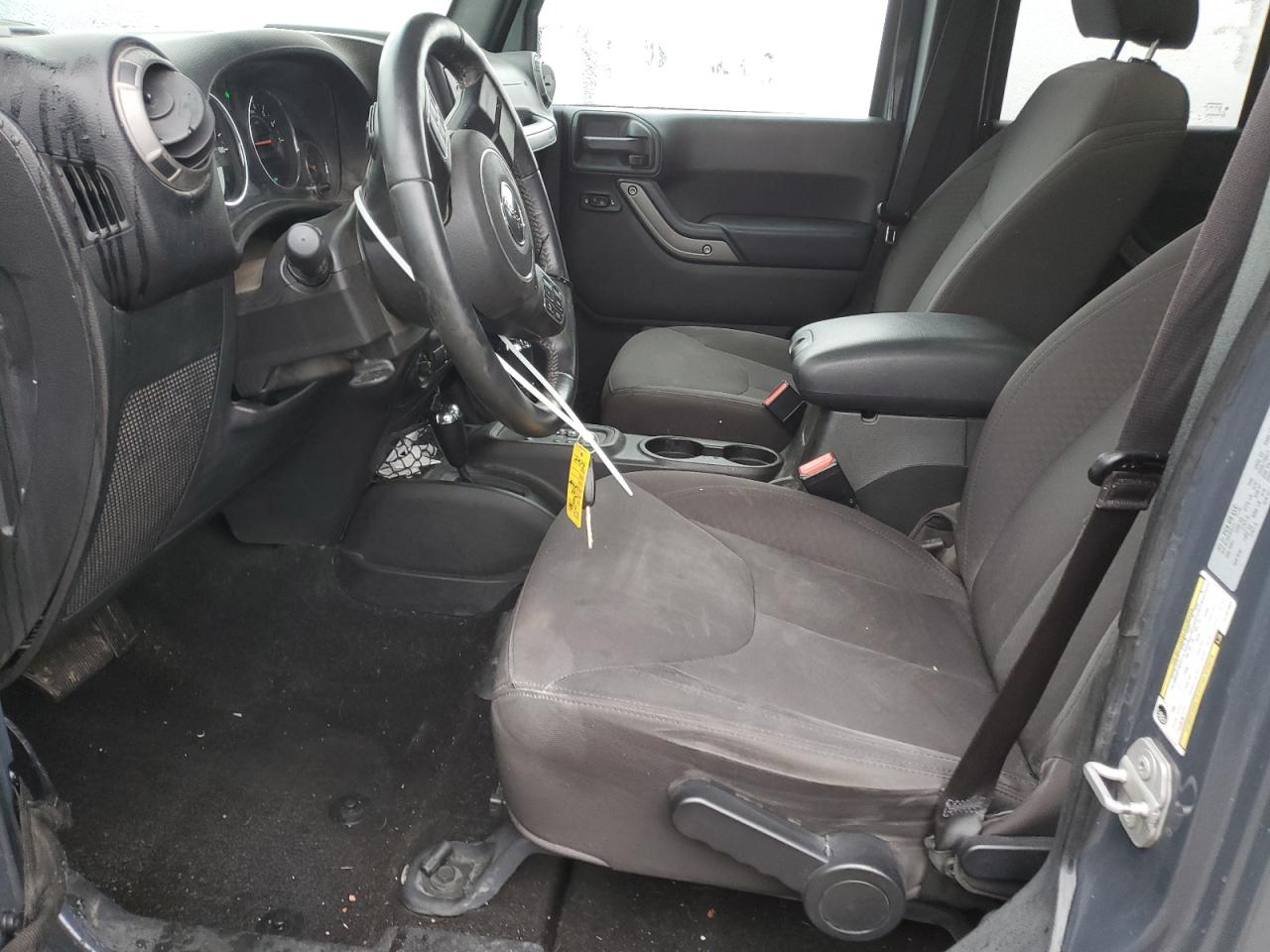 2016 Jeep Wrangler - Image 7