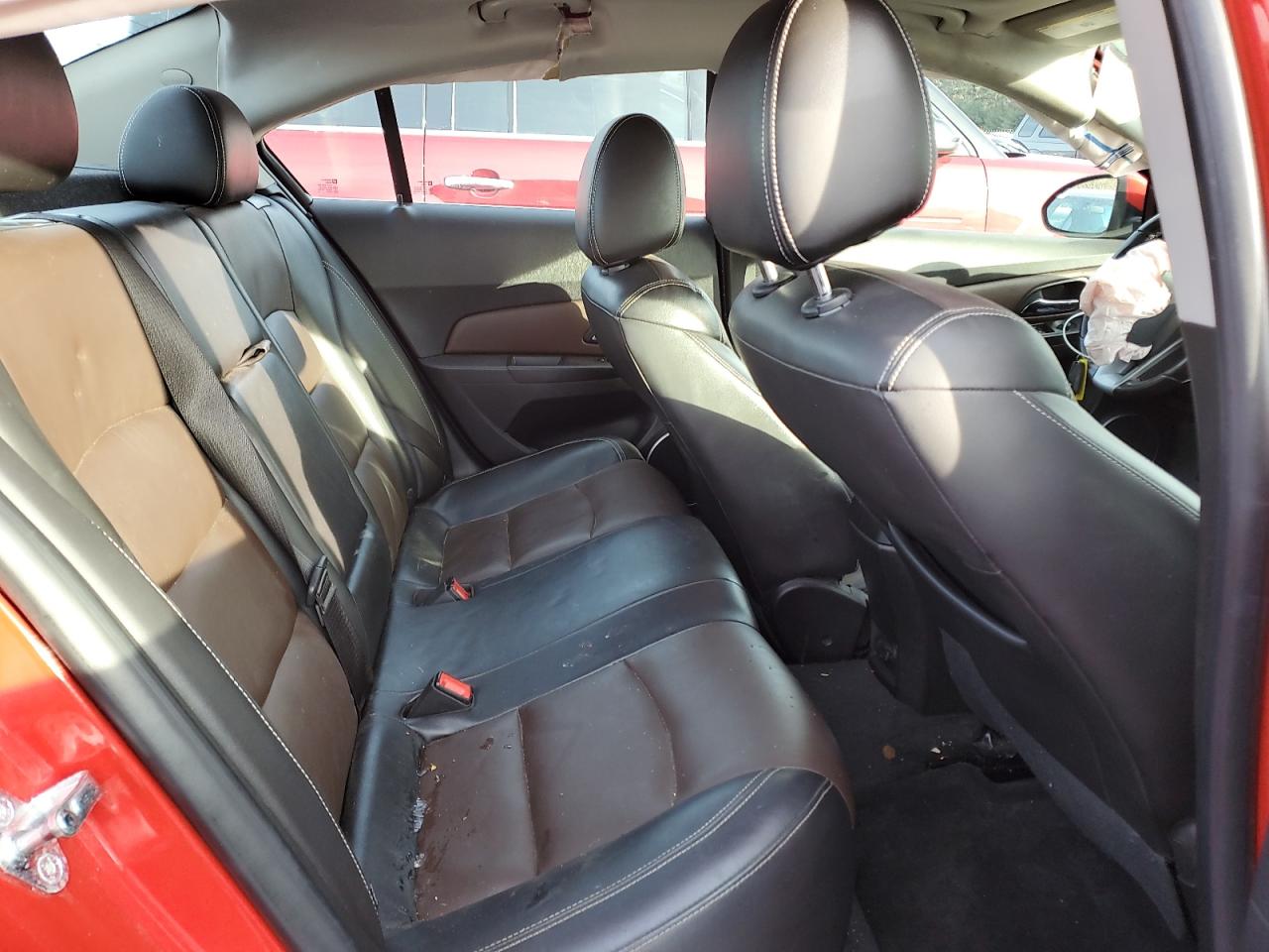 2015 Chevrolet Cruze - Image 10