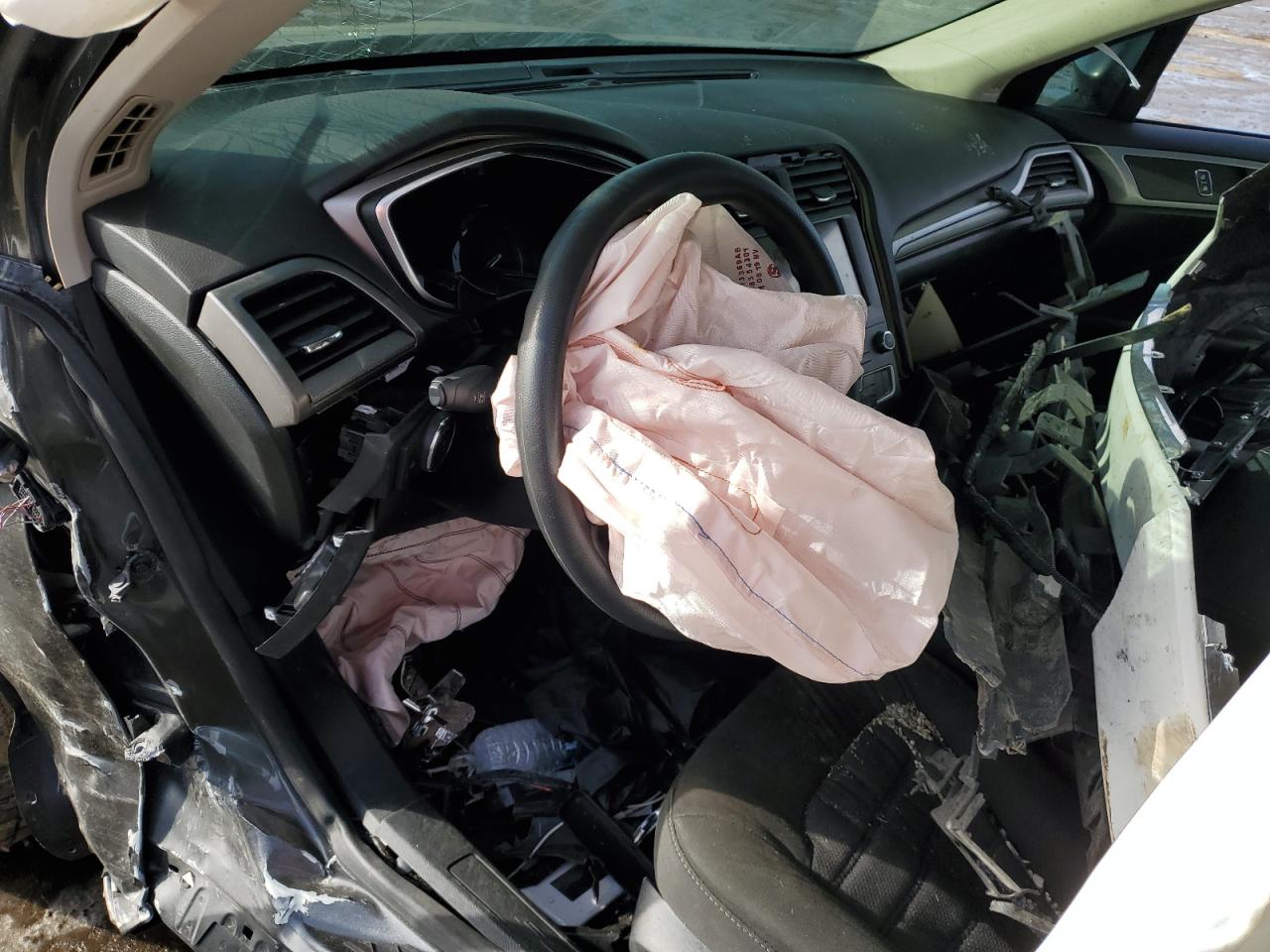 2020 Ford Fusion - Image 8