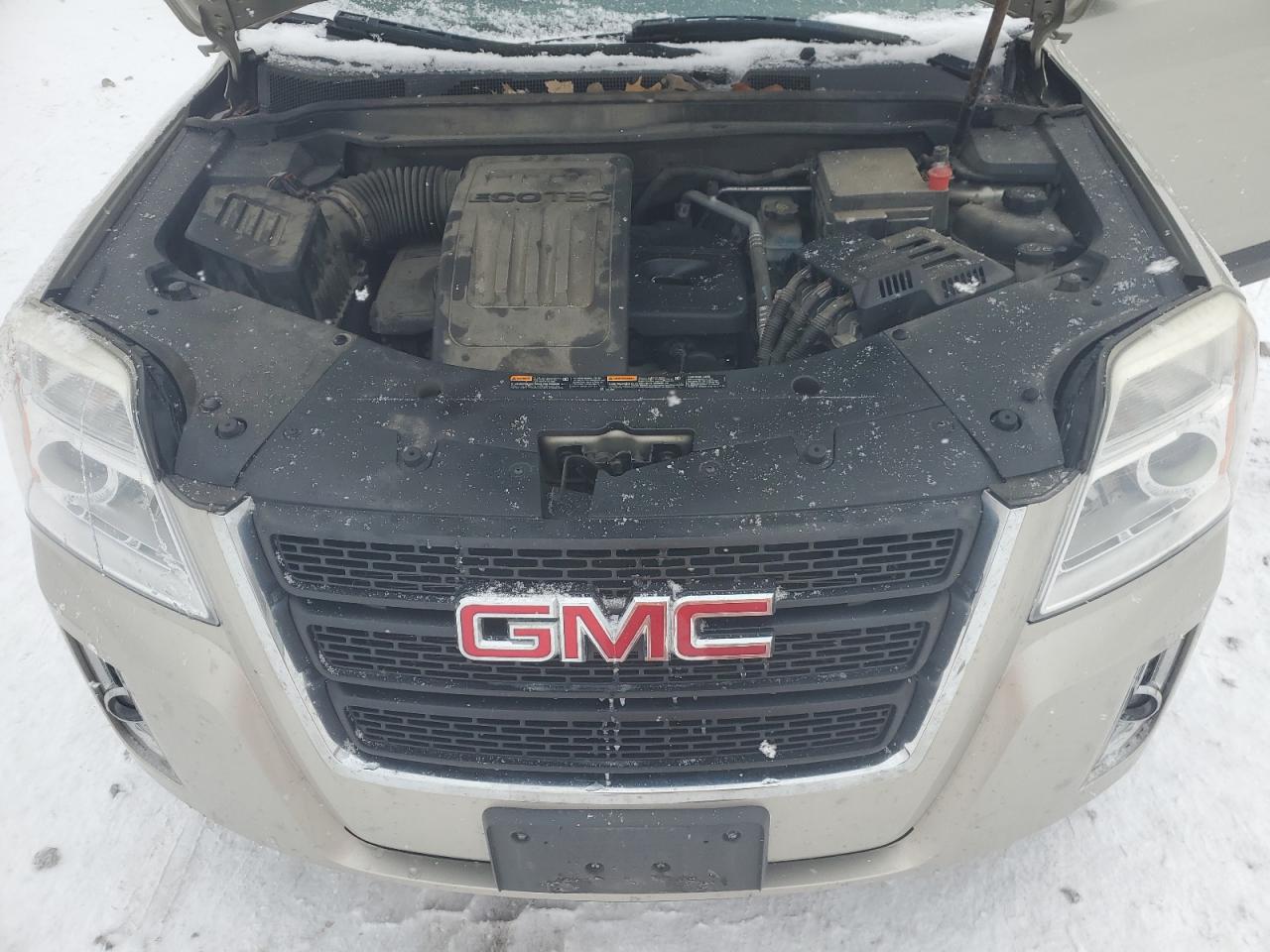 2013 GMC Terrain - Image 12