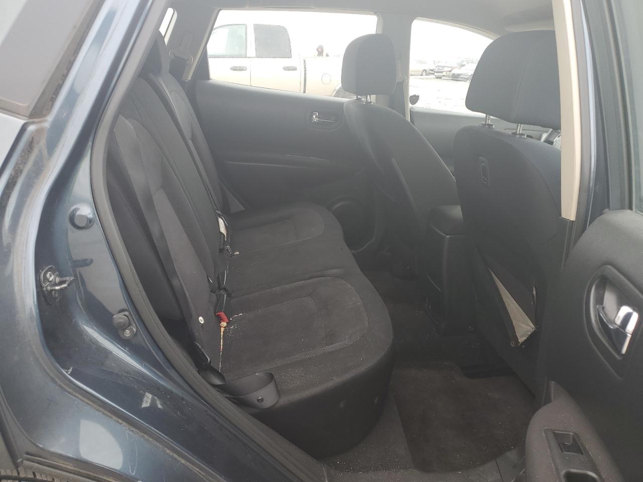 2014 Nissan Rogue - Image 11