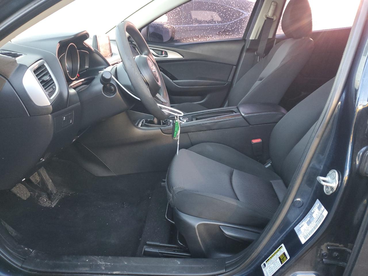 2018 Mazda 3 - Image 7