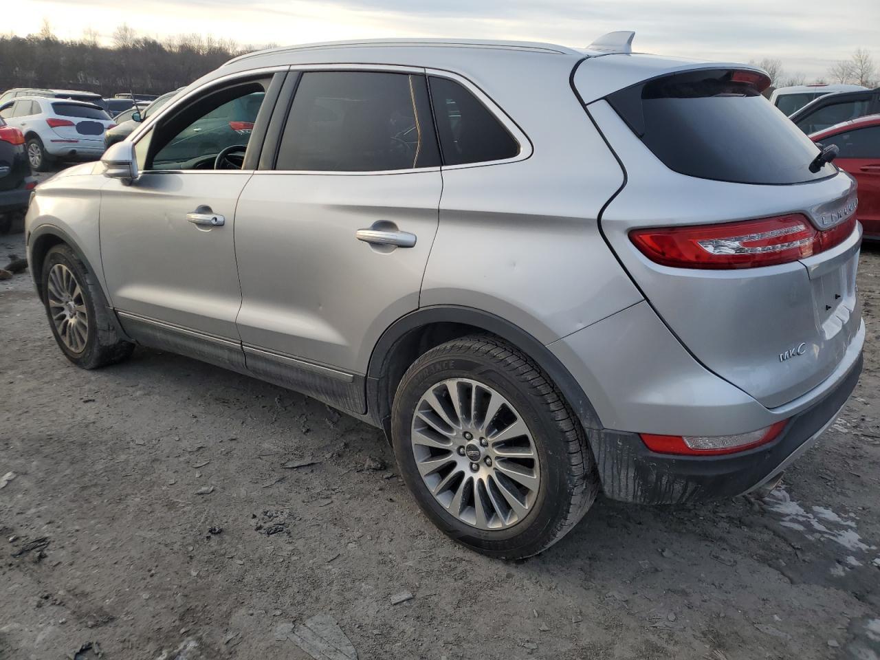 2017 Lincoln MKC - Image 3