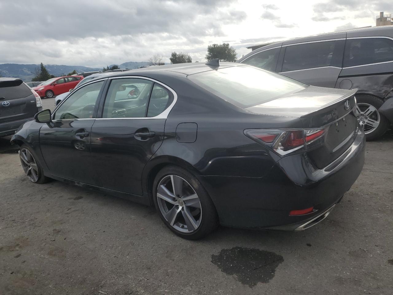 2016 Lexus GS - Image 2