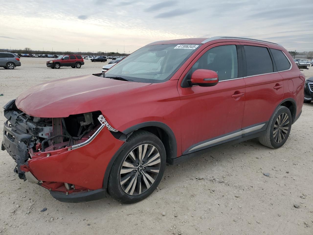 2019 Mitsubishi Outlander - Image 1