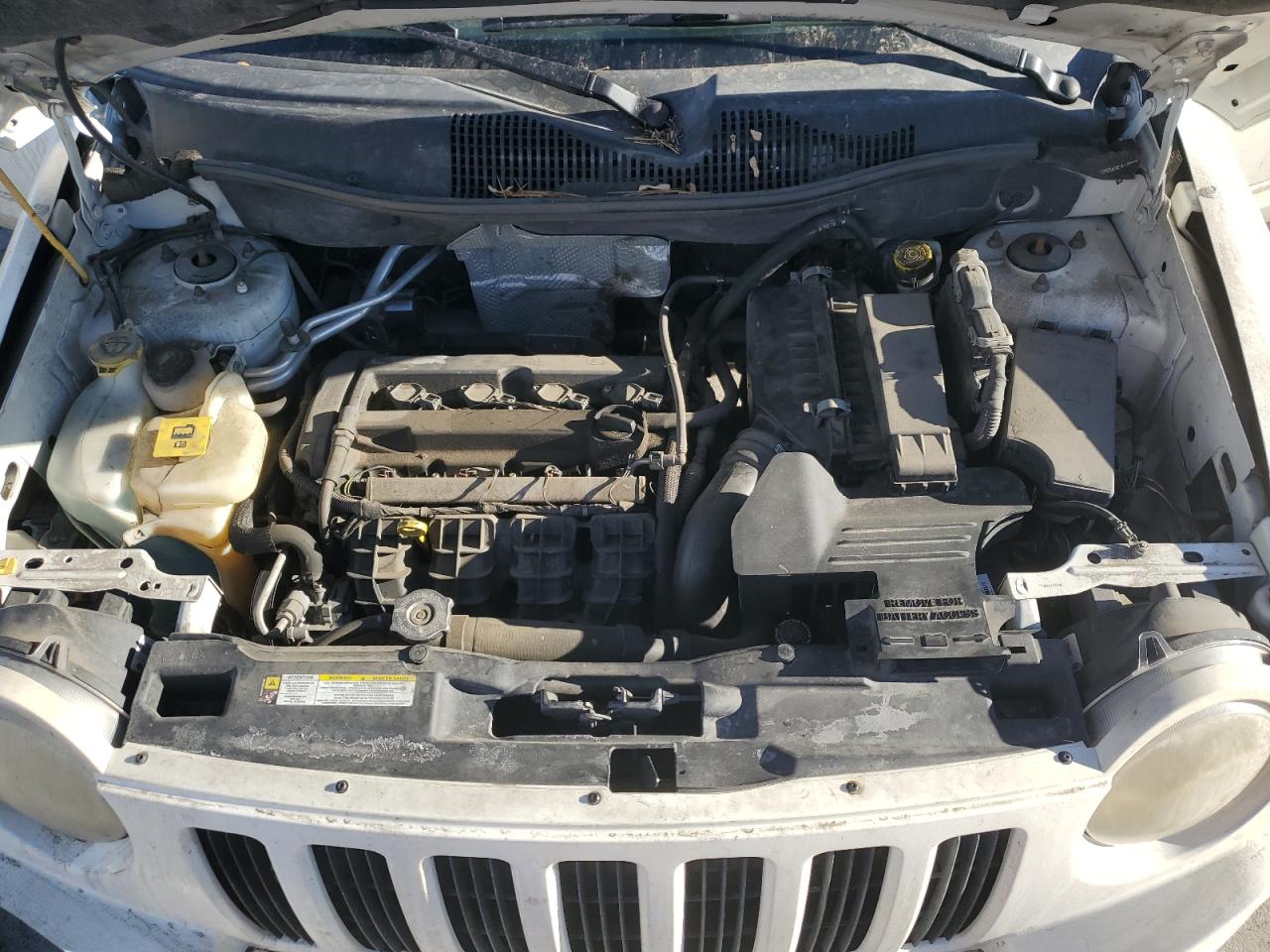 2009 Jeep Compass - Image 12