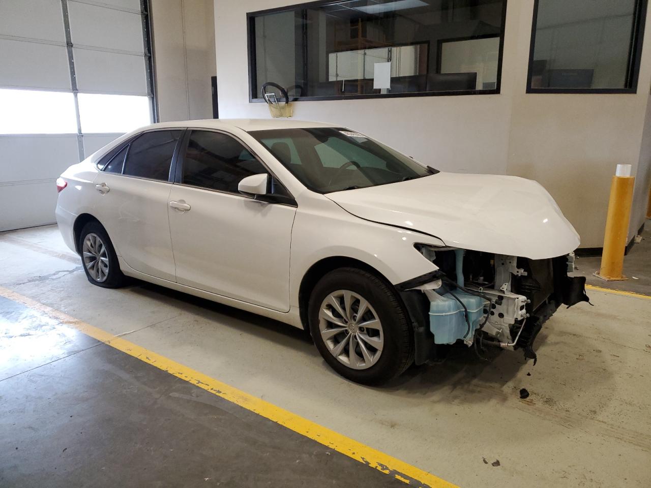 2017 Toyota Camry - Image 4