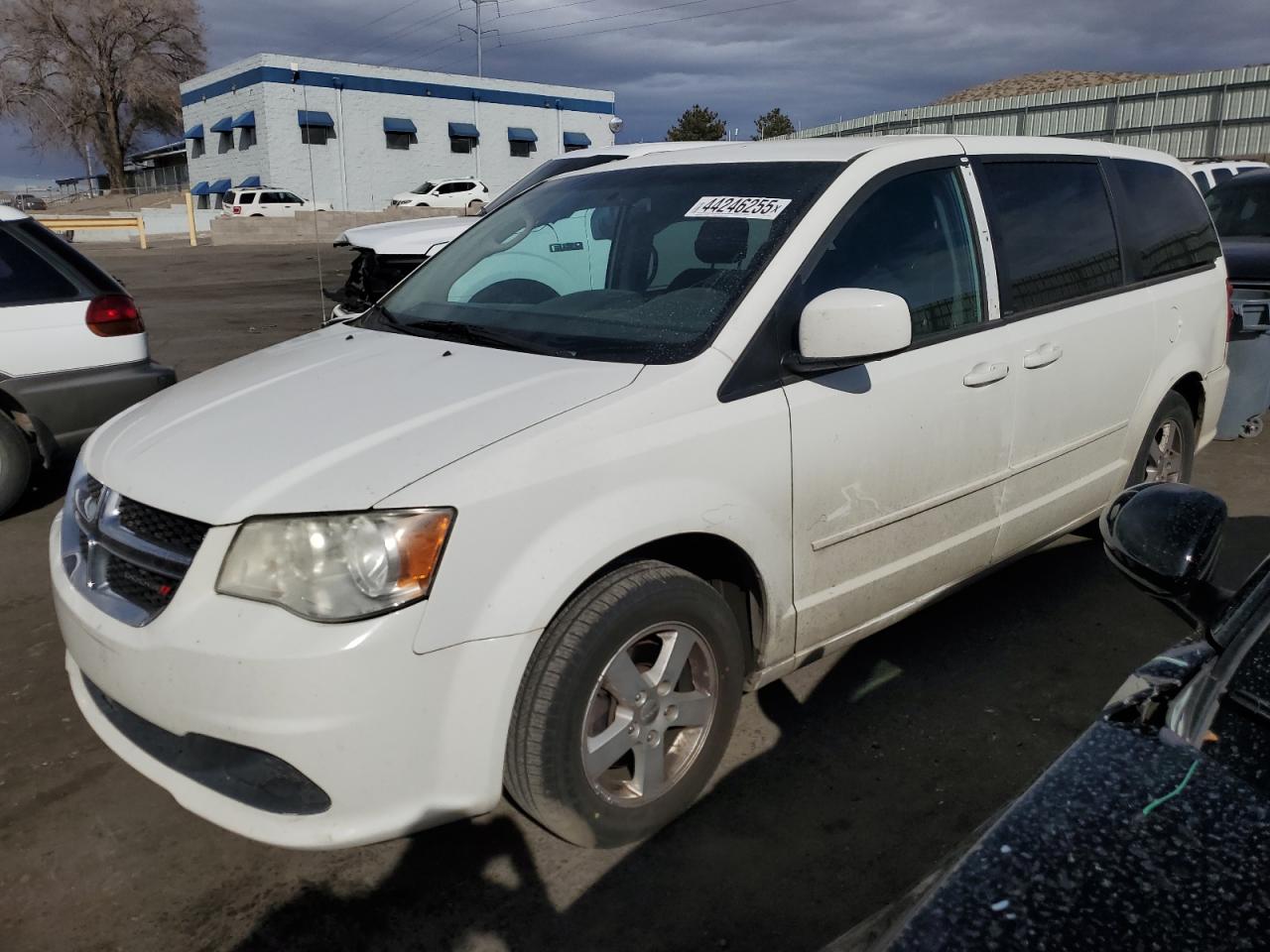 2013 Dodge Caravan - Image 1