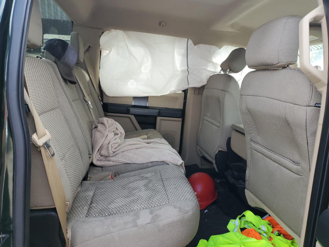 2015 Ford F-150 - Image 11