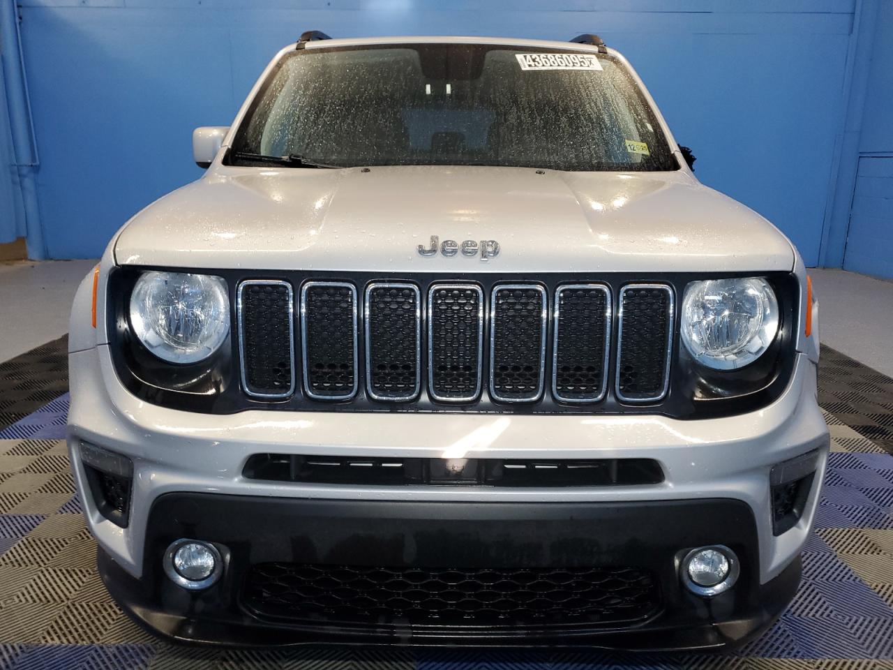 2020 Jeep Renegade - Image 5