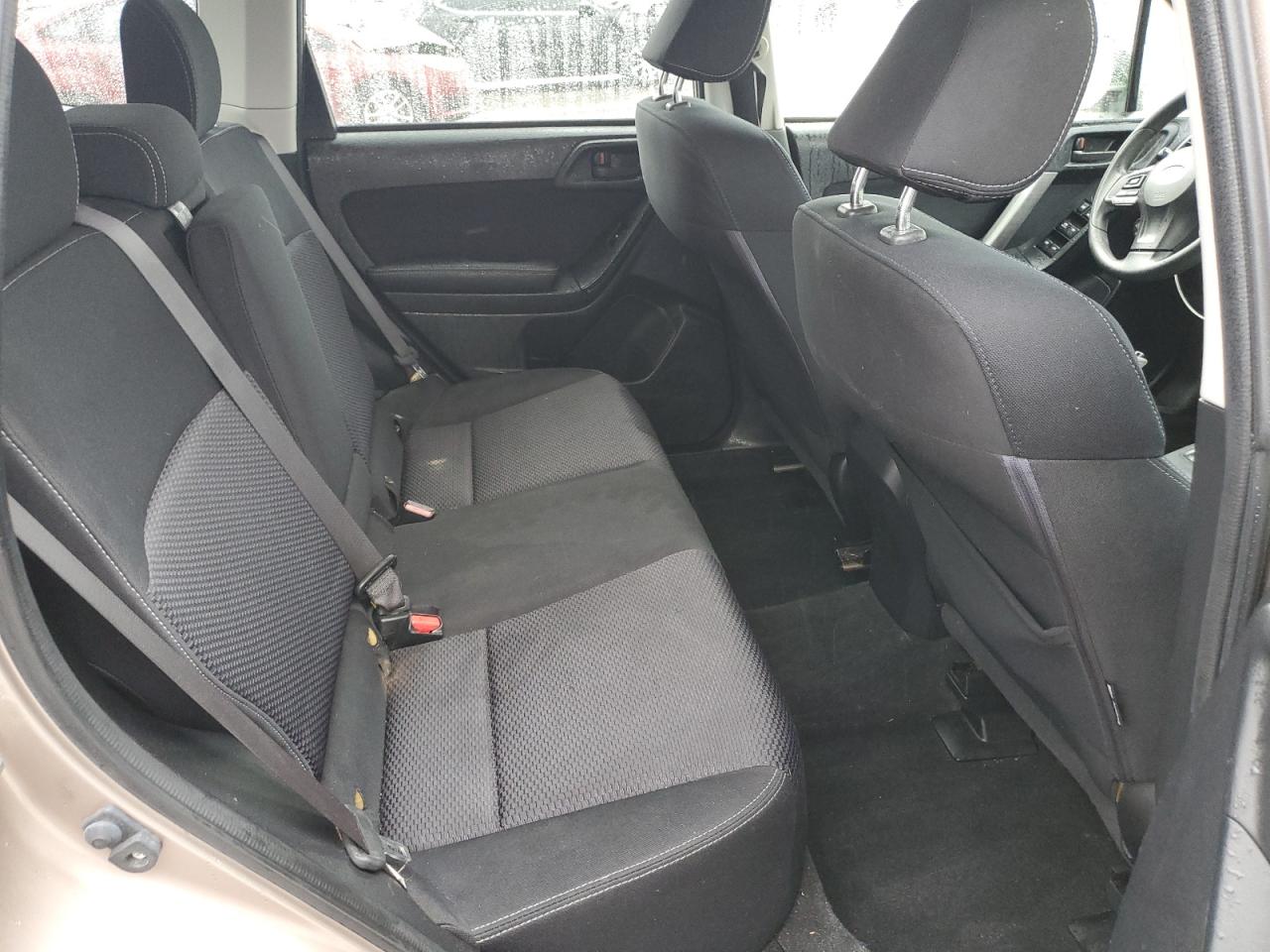 2016 Subaru Forester - Image 11