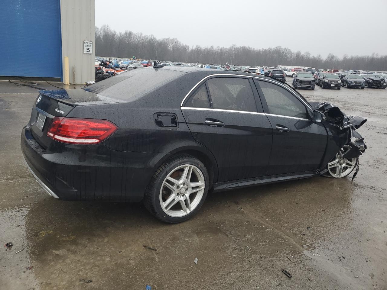 2014 Mercedes-Benz E-klasse - Image 3