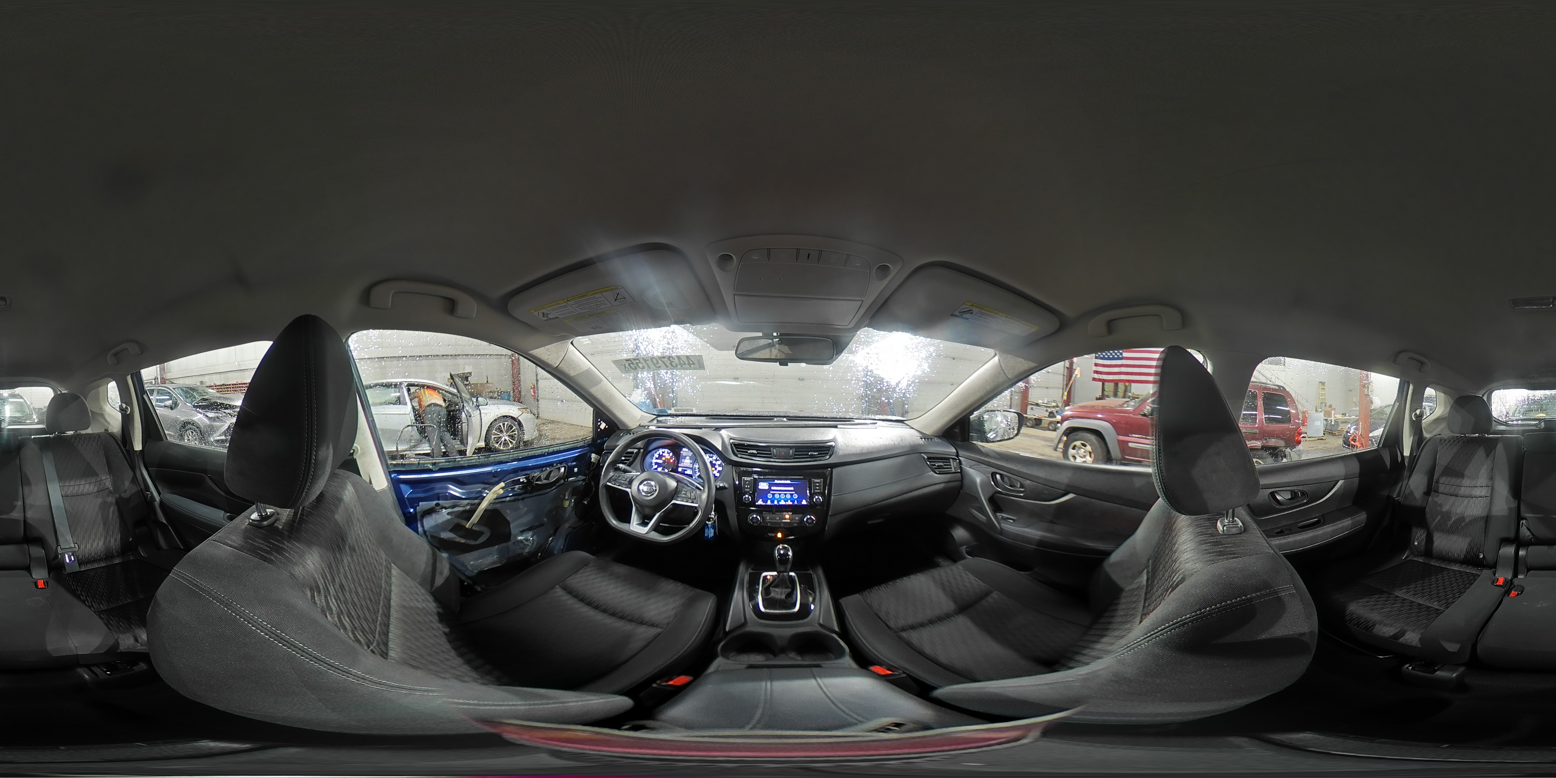 2020 Nissan Rogue - Image 16