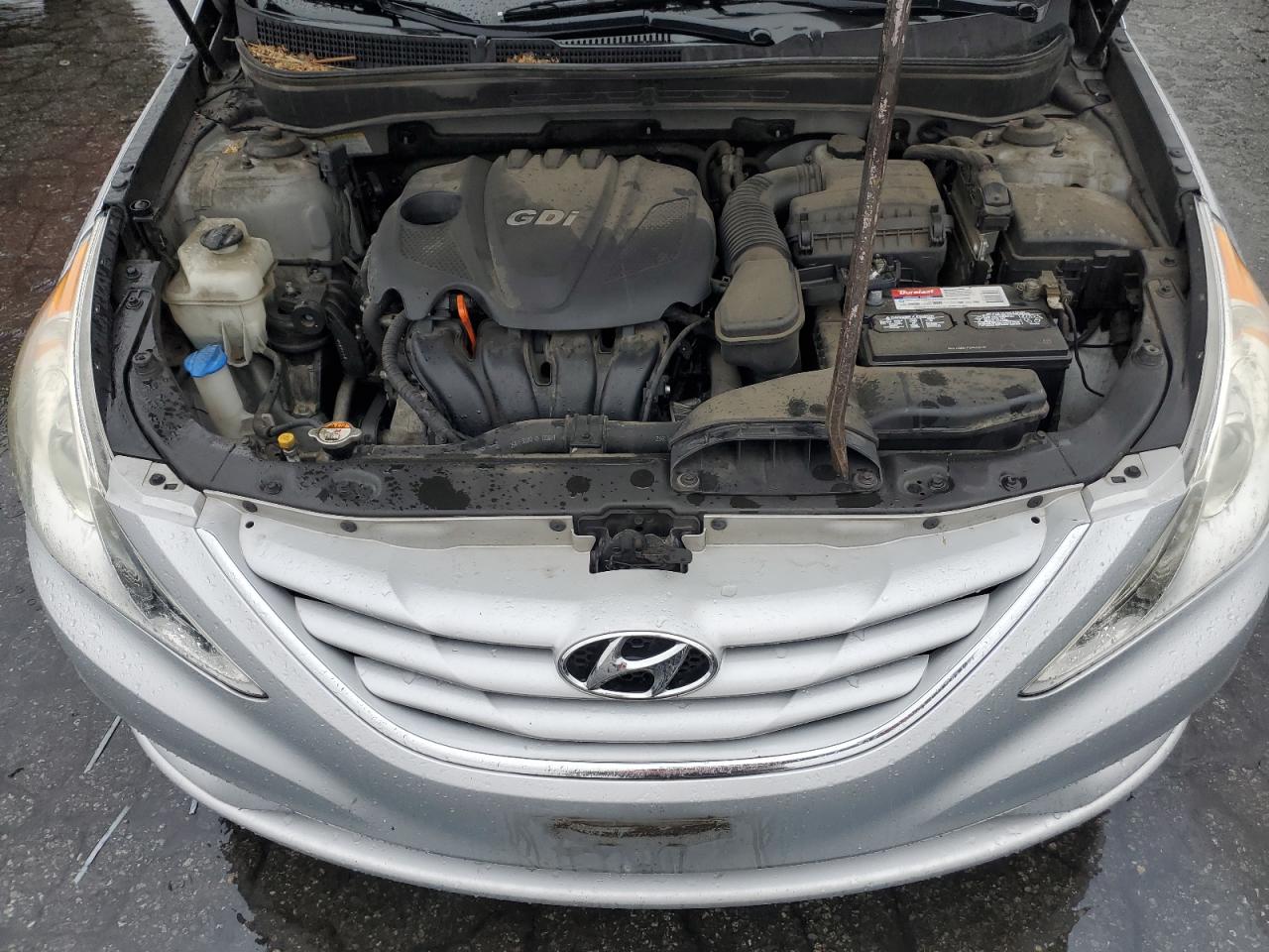 2013 Hyundai Sonata - Image 11