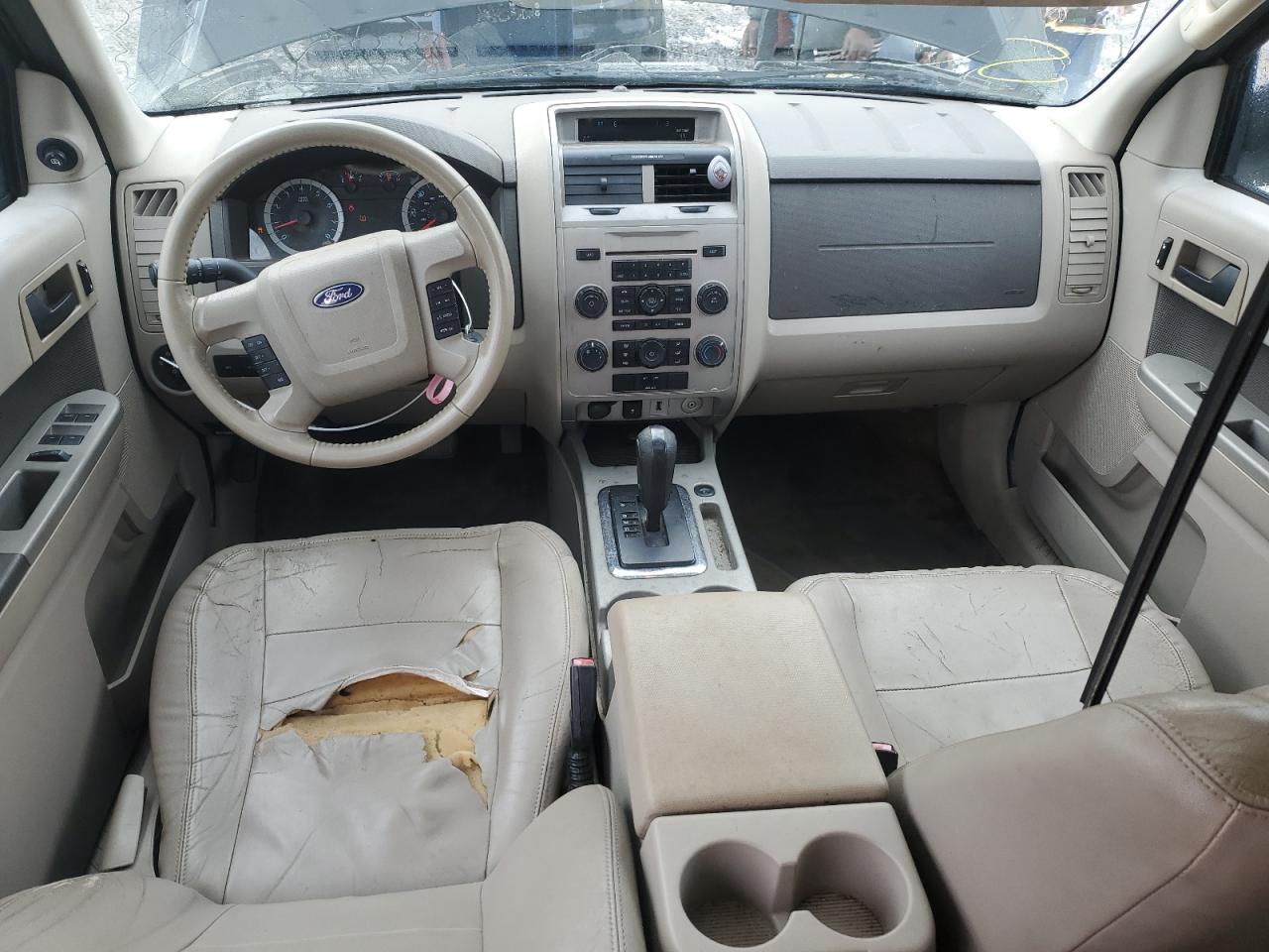 2010 Ford Escape - Image 8