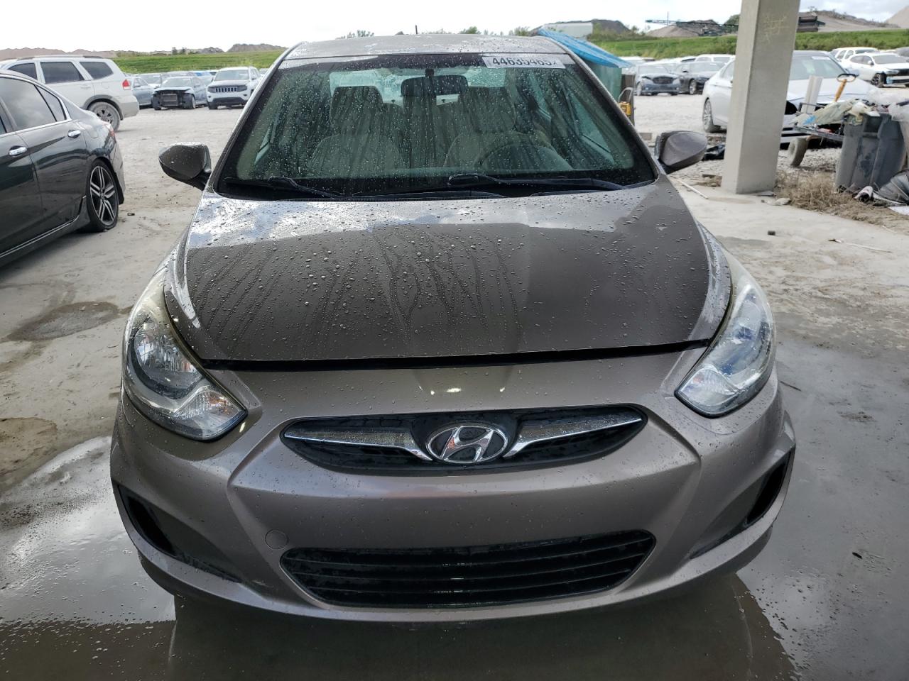 2014 Hyundai Accent - Image 5