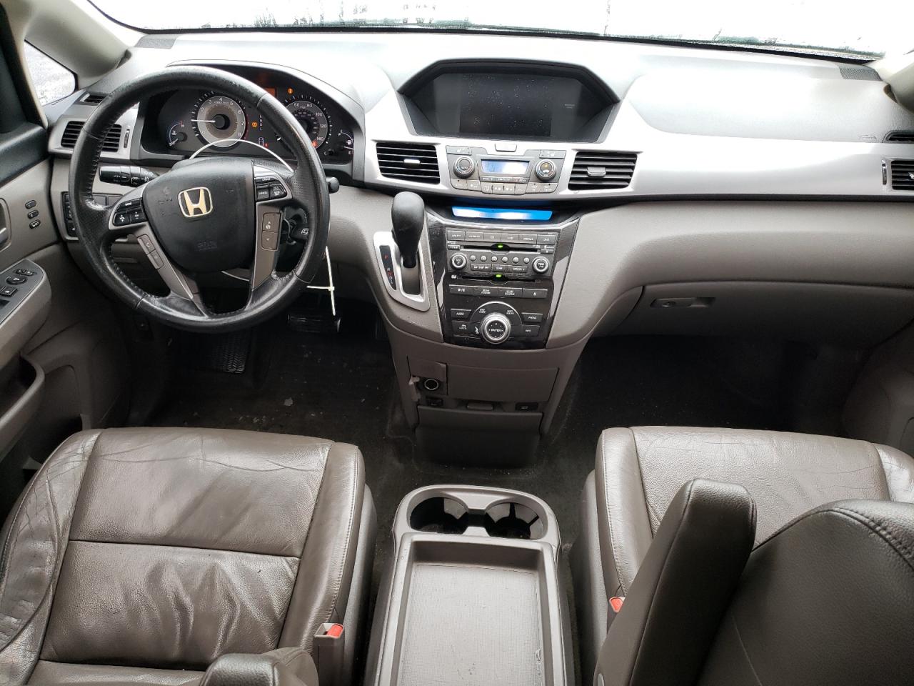 2011 Honda Odyssey - Image 8
