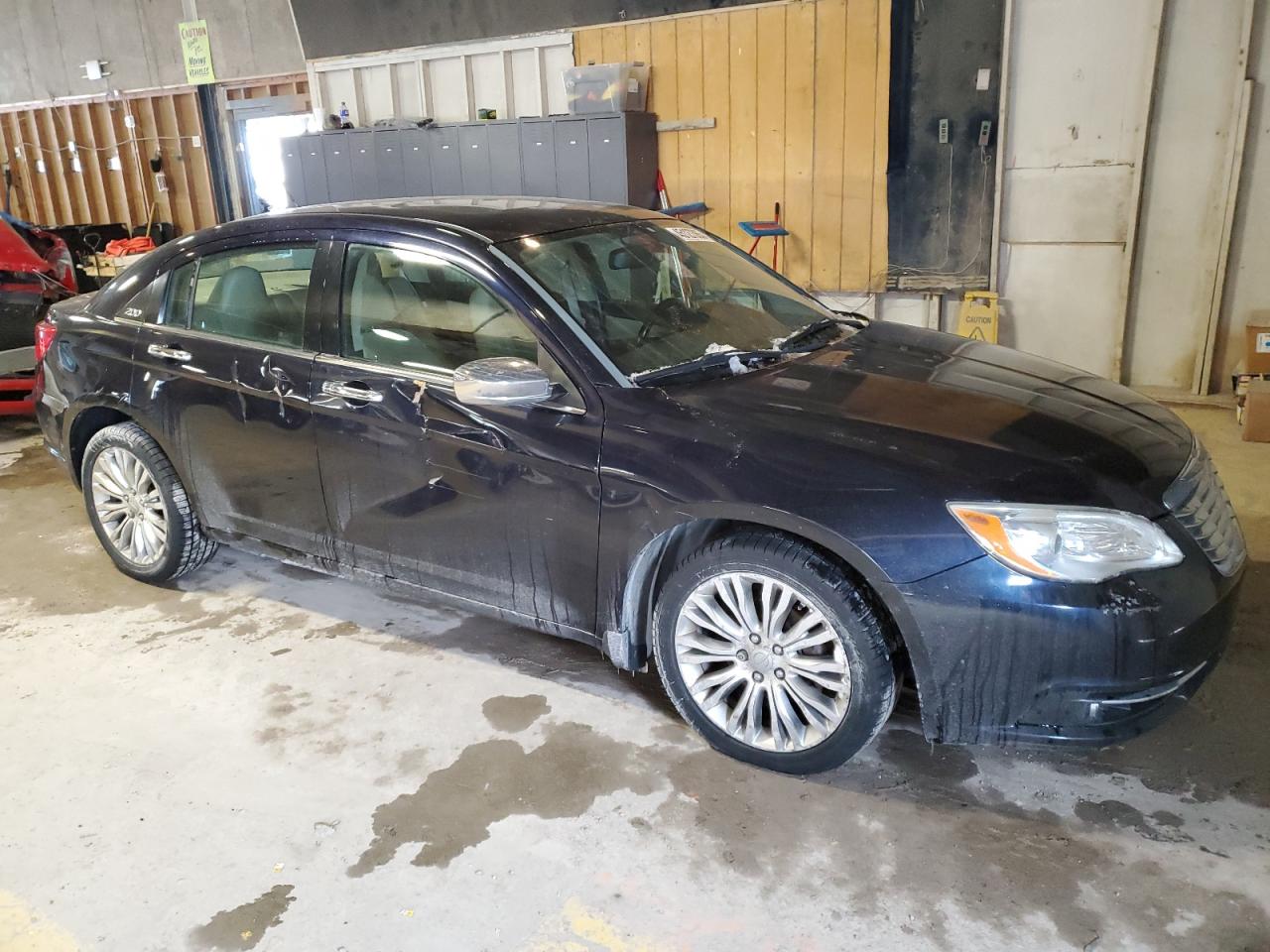 2012 Chrysler 200 - Image 4