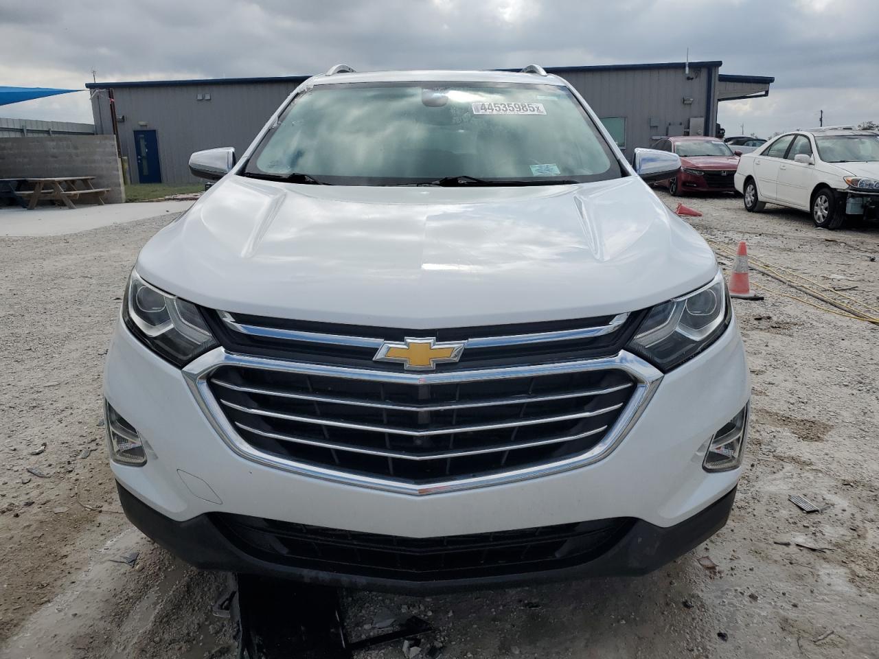 2018 Chevrolet Equinox - Image 5