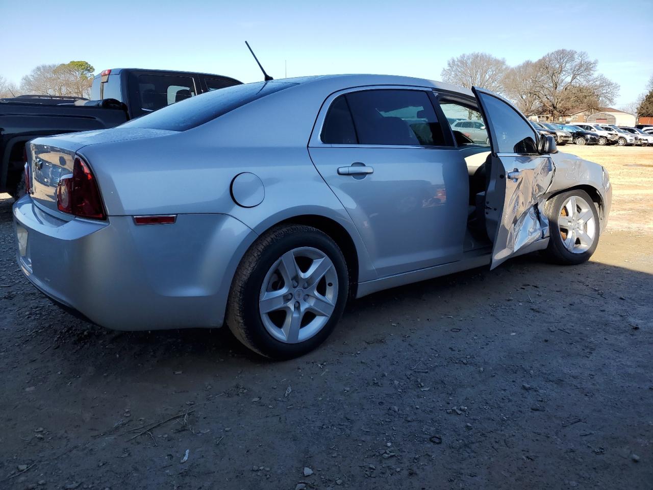 2012 Chevrolet Malibu - Image 3
