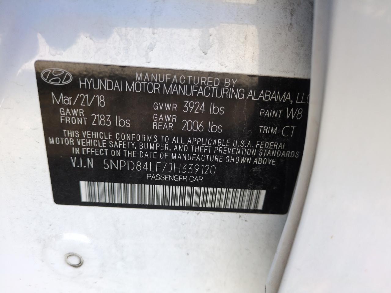 2018 Hyundai Elantra - Image 12
