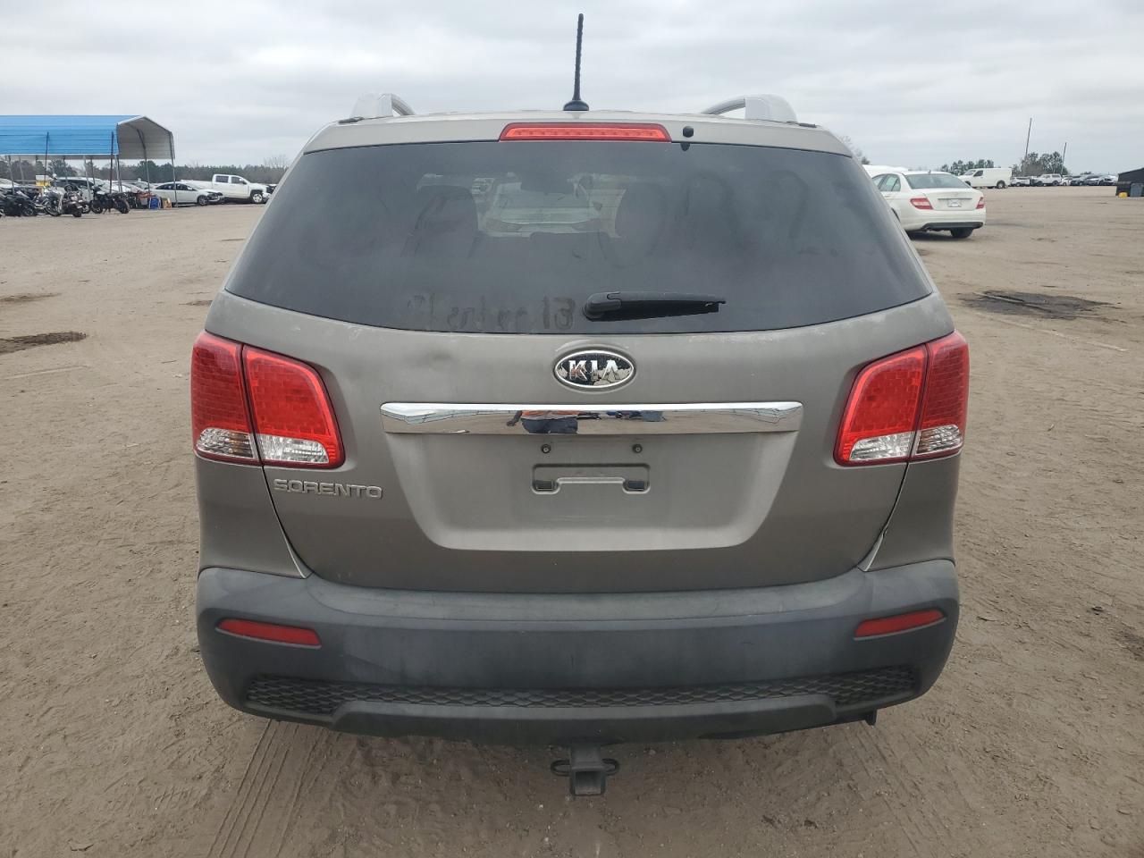 2011 Kia Sorento - Image 6