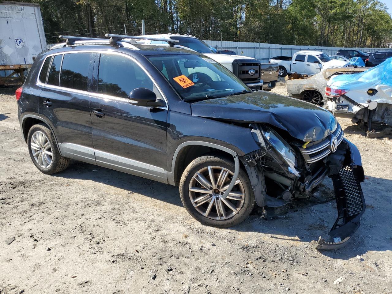 2015 Volkswagen Tiguan - Image 4