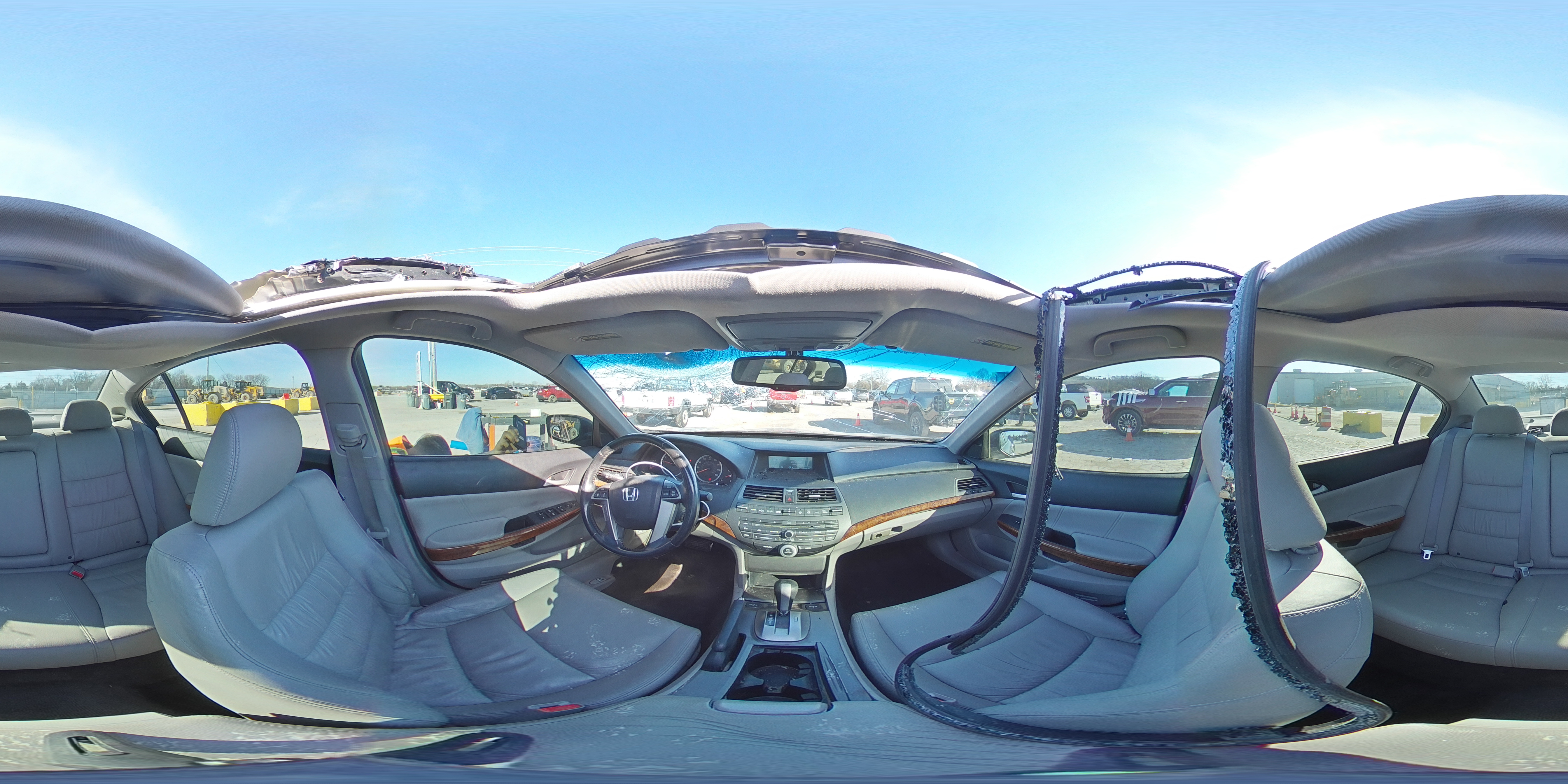 2011 Honda Accord - Image 12
