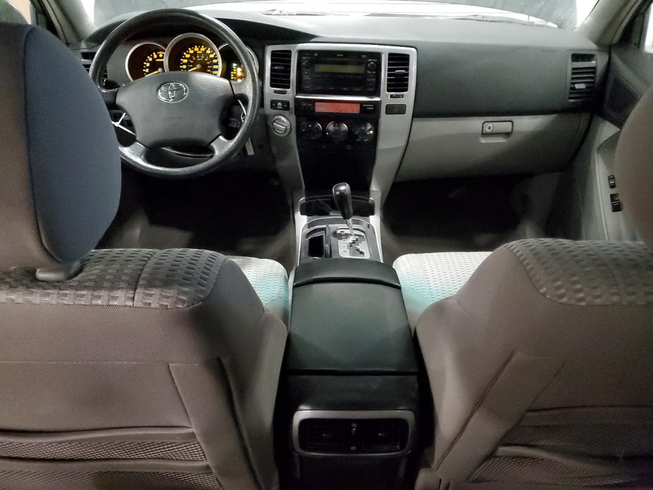 2006 Toyota 4Runner - Image 8