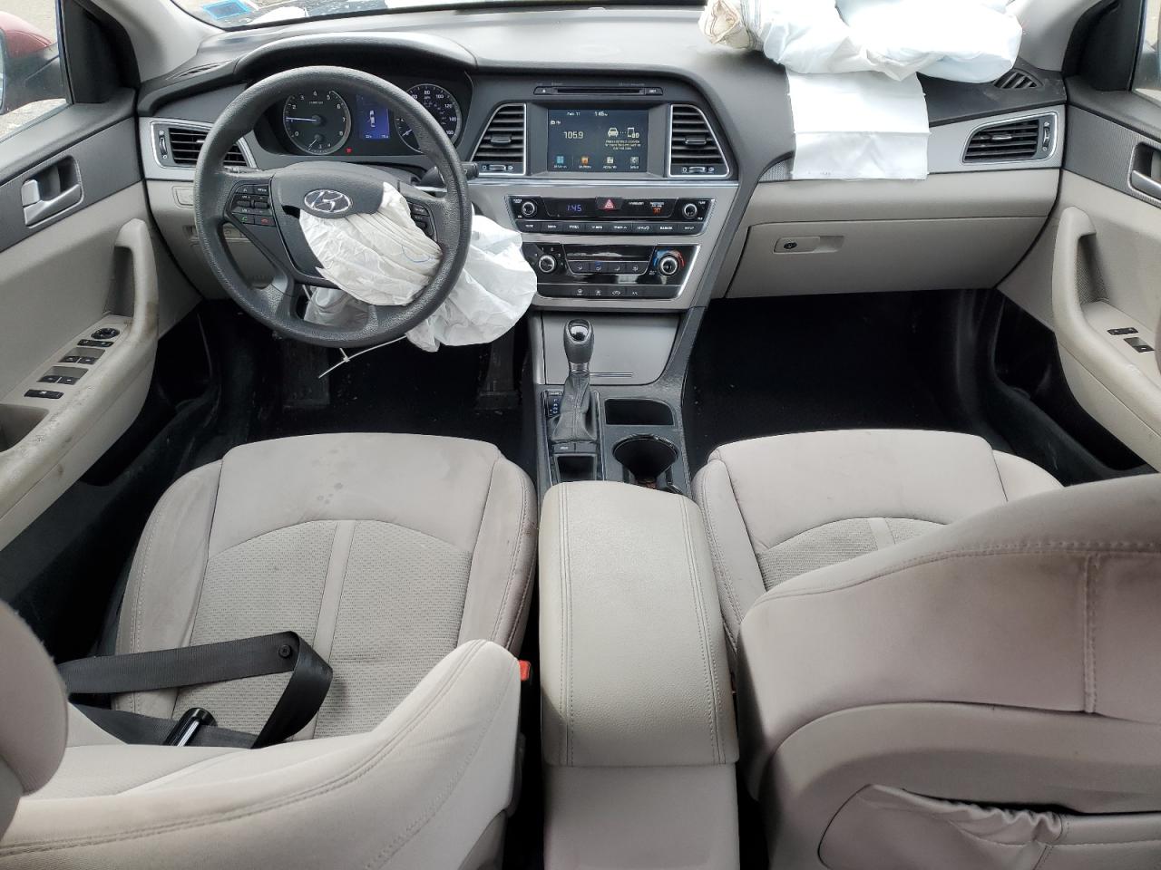 2016 Hyundai Sonata - Image 8