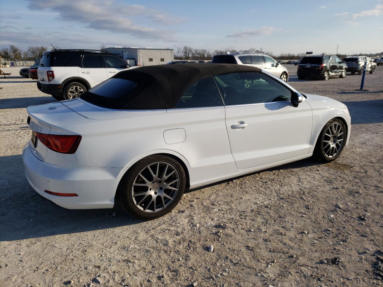 2015 Audi A3 - Image 3